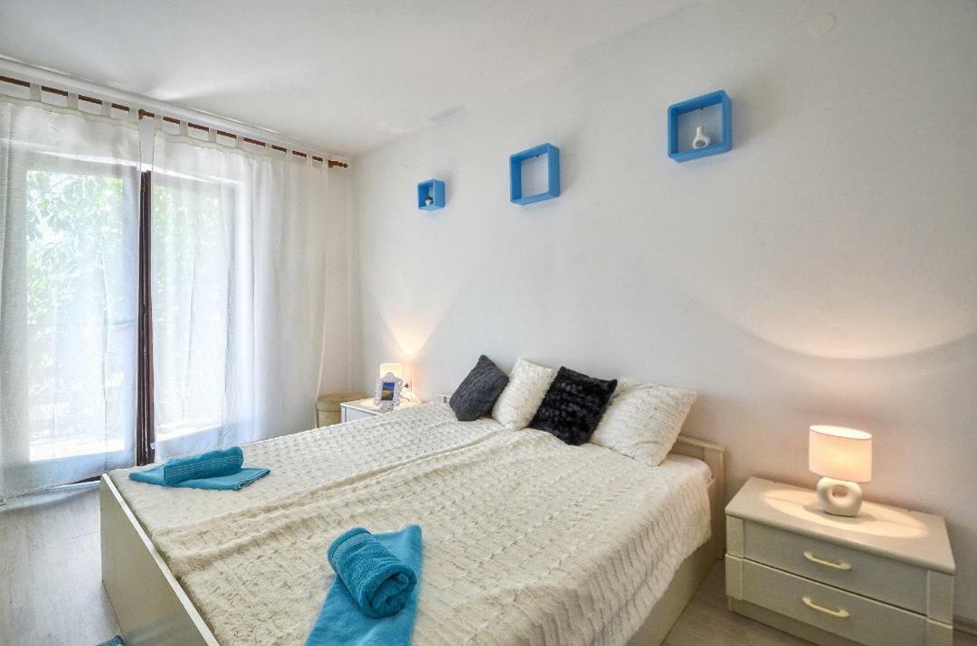 The Big Smile Apartments Pula Exterior foto